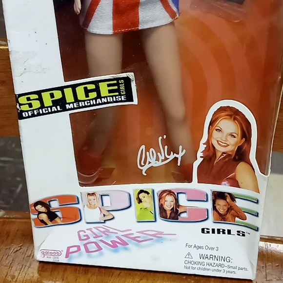 Spice Girls Doll Geri - Picture 5 of 7